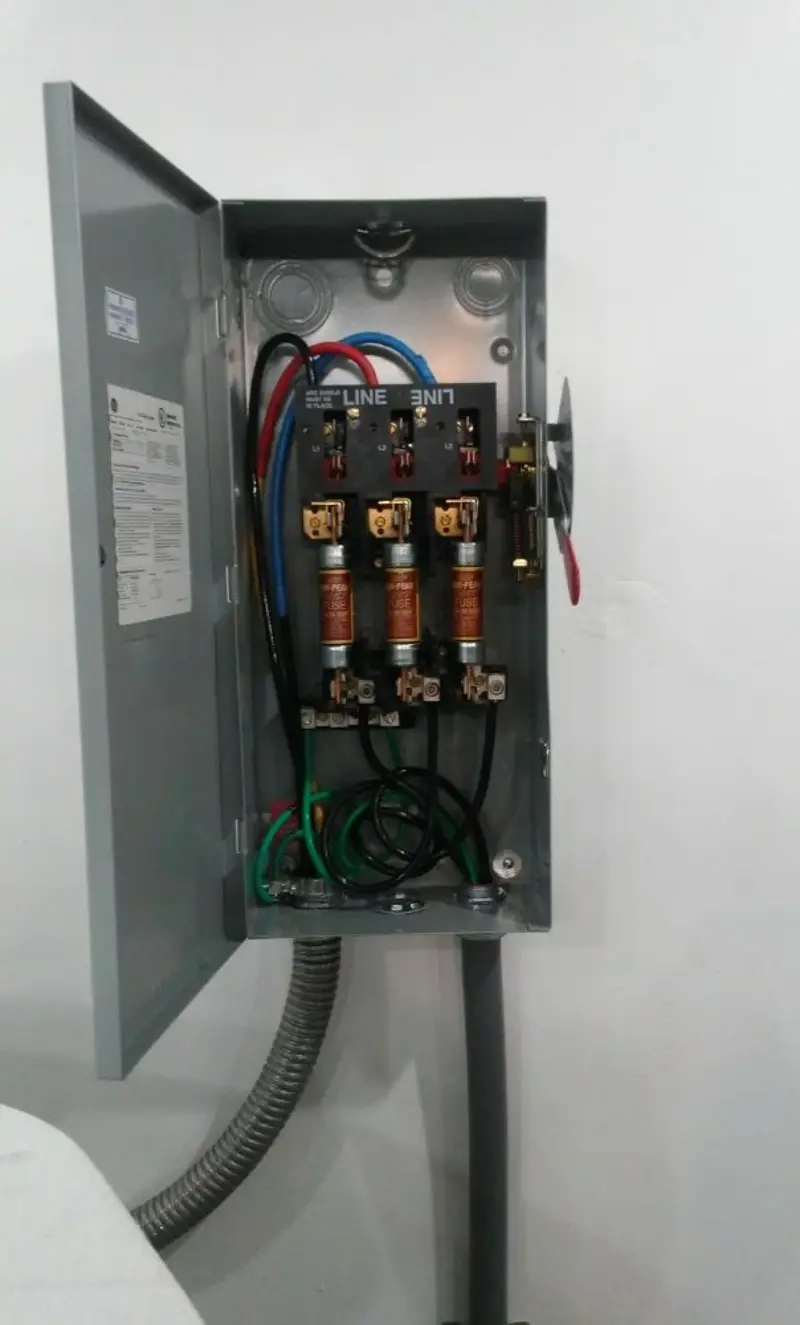 Three-phase disconnect switch installed for Electrical Wiring & Rewiring in Carney